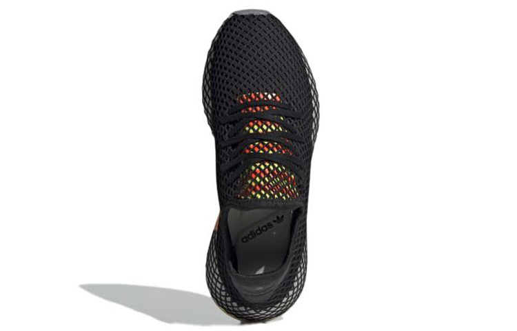 Purchase 阿迪达斯 Deerupt Runner "核心黑芝麻" EE5674