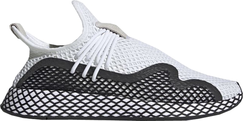 deerupt s white black