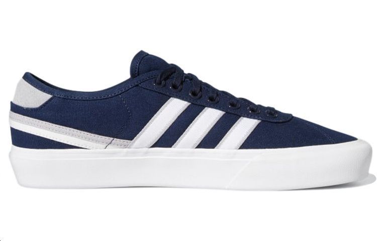 Order adidas originals 低筒 板鞋 男女同款 藍白