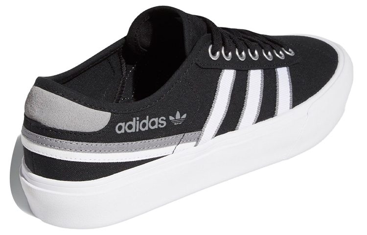 Shop adidas originals Delpala 黑白