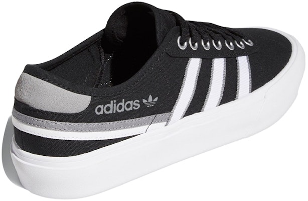 adidas originals Delpala 黑白 Shop adidas originals Delpala 黑白