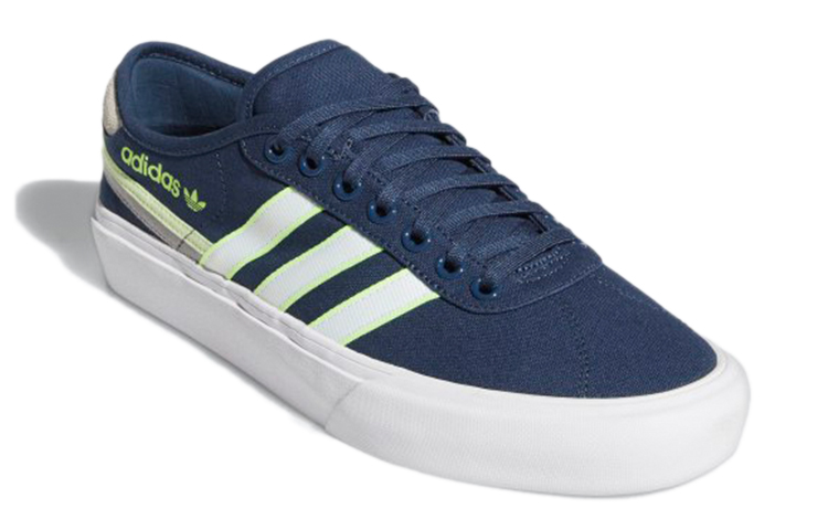 Lookbook 아디다스 델팔라 '크루 네이비' FY7494