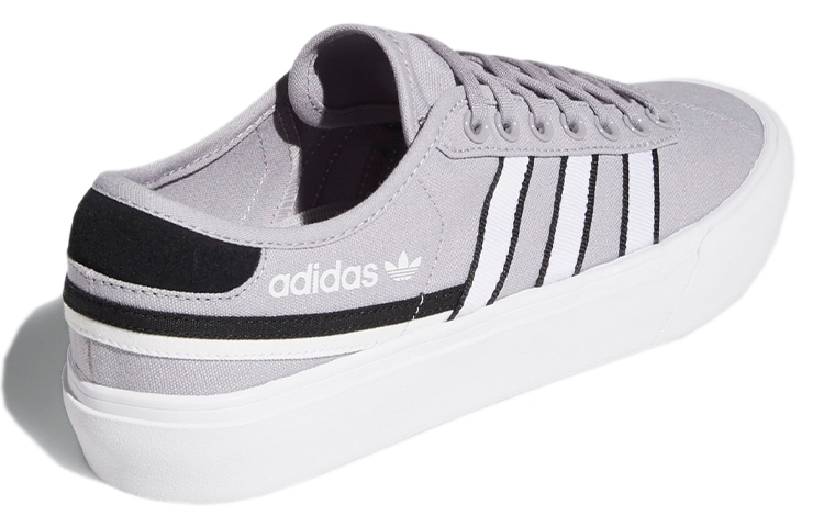 Shop アディダス デルパラ "グローリーグレー" FV0637