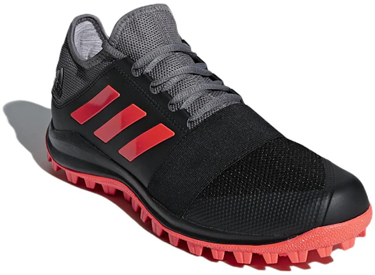adidas Divox 1.9s ''Nero Rosso'' AC8786 Lookbook adidas Divox 1.9s ''Nero Rosso'' AC8786