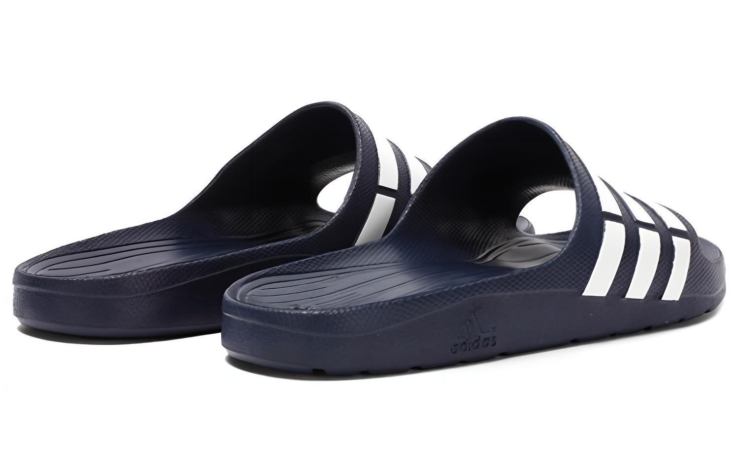 Lookbook Sandal Slip-On adidas Duramo G15892