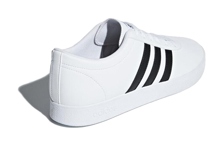 Shop adidas Easy Vulc 2.0 'Sepatu Putih' B43666