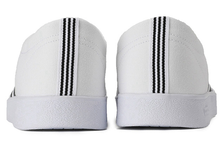 Shop アディダス Easy Vulc 2.0 白黒 FW2733