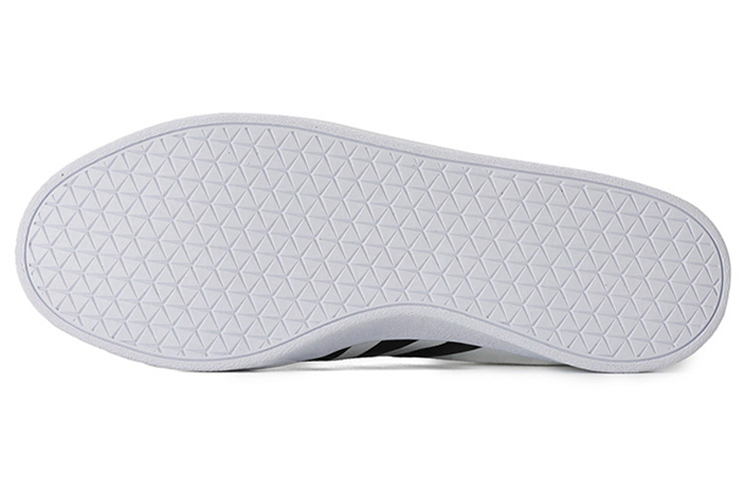 Purchase アディダス Easy Vulc 2.0 白黒 FW2733