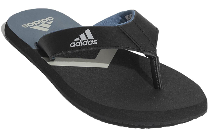 Lookbook adidas Eezay 2019 'Chanclas Negras Cómodas y Duraderas' GA1027