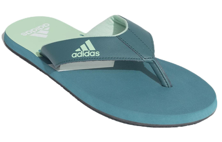 Lookbook adidas Eezay 舒適耐磨拖鞋 藍