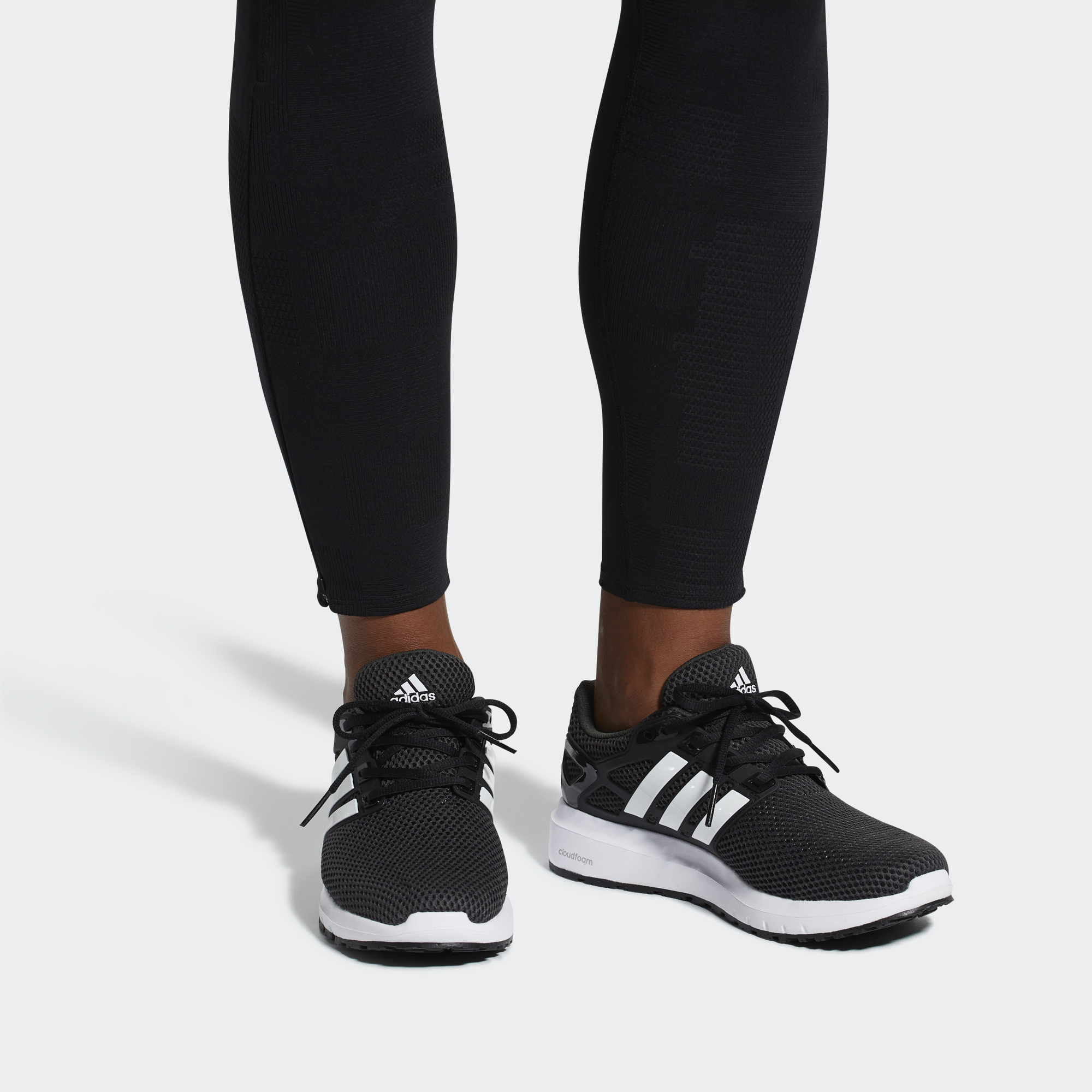 Sizing adidas Energy Cloud 舒適耐磨跑步鞋 石墨黑
