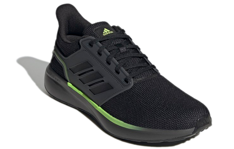 Lookbook adidas EQ19 Run 'Hitam Musim Dingin Sepatu Lari Low-Top' H01950