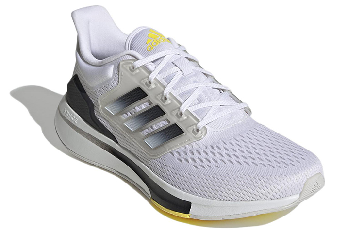 Shop 愛迪達 EQ21 跑鞋 '白光黃' GW6728
