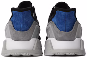 Shop adidas originals Eqt Cushion Adv 防滑耐磨 低幫 運動休閒鞋 男款 黑灰白