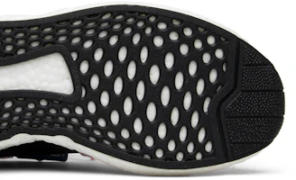 Purchase 阿迪达斯EQT Support 93/17“粉色故障” BZ0583
