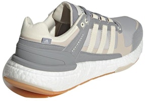 adidas Equipment+ 減震防滑耐磨 低筒 跑步鞋 男女同款 白灰 Shop adidas Equipment+ 減震防滑耐磨 低筒 跑步鞋 男女同款 白灰