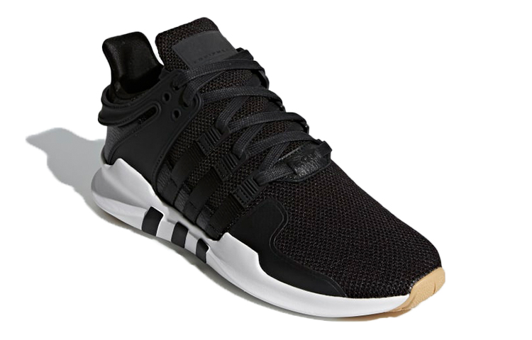 Lookbook adidas originals EQT Support Adv 男女通用版 黑白色