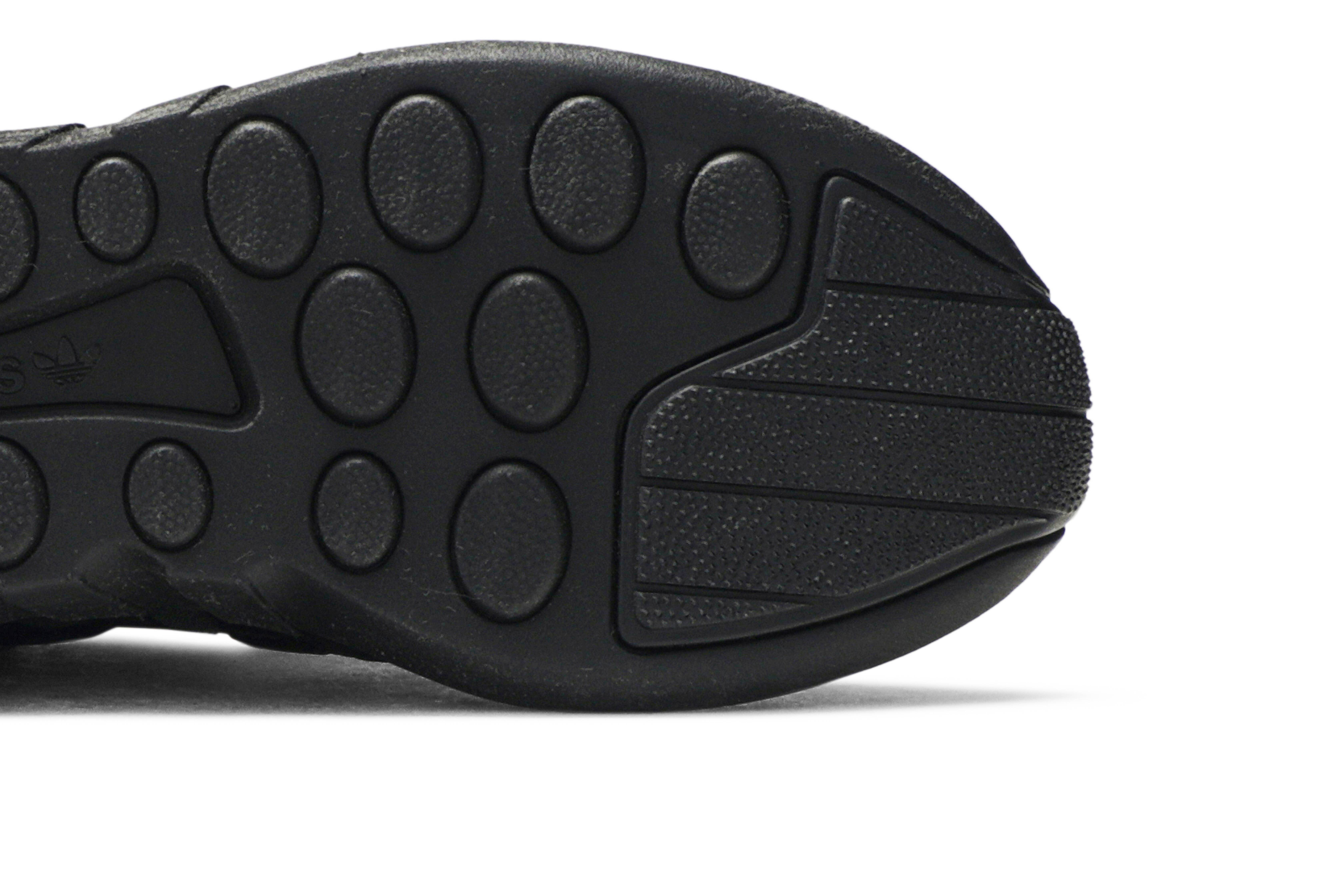 adidas EQT Support ADV 'Triple Black'(2017) 圖 5