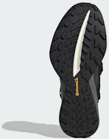 阿迪达斯Equipment Agravic XTR越野鞋 黑色/铁灰/橙色 JR0835 Lookbook 阿迪达斯Equipment Agravic XTR越野鞋 黑色/铁灰/橙色 JR0835