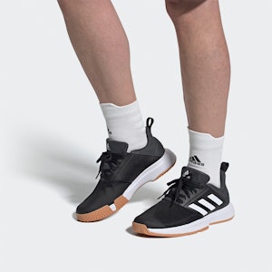 아디다스 에센스 실내 블랙/화이트 (Adidas Essence 실내 흑/백 is shorter, but less common) FU8397 Sizing 아디다스 에센스 실내 블랙/화이트 (Adidas Essence 실내 흑/백 is shorter, but less common) FU8397