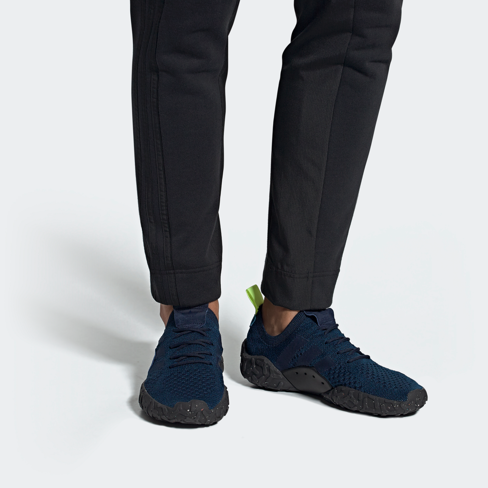Sizing adidas F-22 Primeknit 'Collegiate Navy' Lelaki F37002