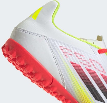 Kasut Bola Sepak Turf Adidas F50 Club IE1225 1