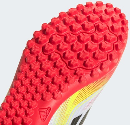 Kasut Bola Sepak Turf Adidas F50 Club IE1225 2