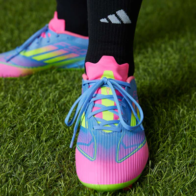 阿迪达斯 F50 联赛 FG/MG 足球鞋 蓝色融合/透明柠檬/透明粉红 IE1290 Details for 阿迪达斯 F50 联赛 FG/MG 足球鞋 蓝色融合/透明柠檬/透明粉红 IE1290