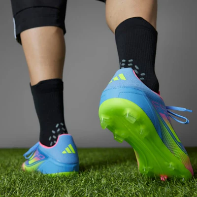 阿迪达斯 F50 联赛 FG/MG 足球鞋 蓝色融合/透明柠檬/透明粉红 IE1290 Sizing 阿迪达斯 F50 联赛 FG/MG 足球鞋 蓝色融合/透明柠檬/透明粉红 IE1290