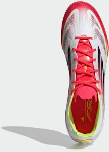 アディダス F50 プロ TF サッカーシューズ IE1220 Lookbook アディダス F50 プロ TF サッカーシューズ IE1220