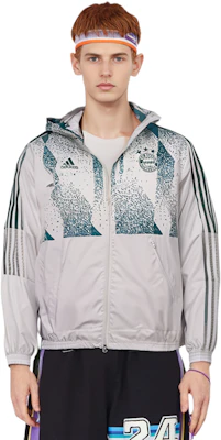 adidas Jaket Windbreaker Latihan Sepak Bola Pria FCB Bayern Munich Putih GV1312 Purchase adidas Jaket Windbreaker Latihan Sepak Bola Pria FCB Bayern Munich Putih GV1312