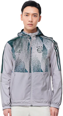 adidas Jaket Windbreaker Latihan Sepak Bola Pria FCB Bayern Munich Putih GV1312 Sizing adidas Jaket Windbreaker Latihan Sepak Bola Pria FCB Bayern Munich Putih GV1312