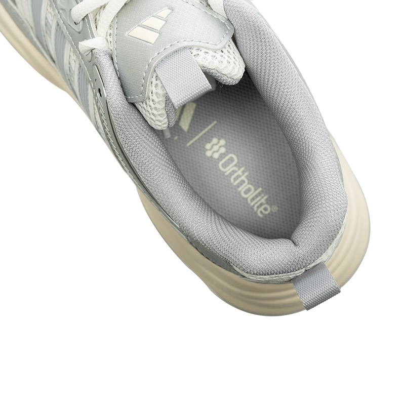Details for (Women) Adidas Fin Pulse Sneakers Plain white mask KK1781