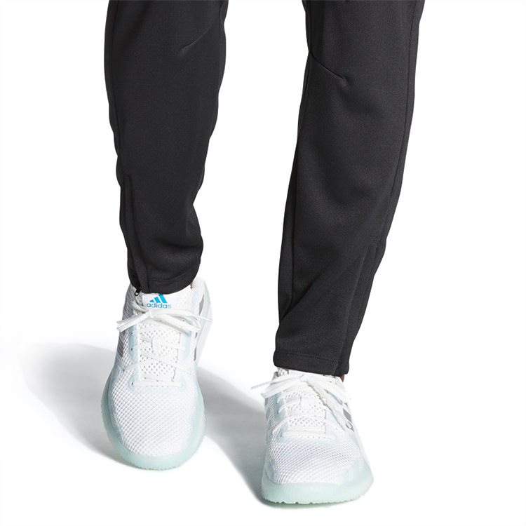 Sizing adidas FitBoost Primeblue Trainer Schoenen ''Cloud White Sky Tint'' EF9348