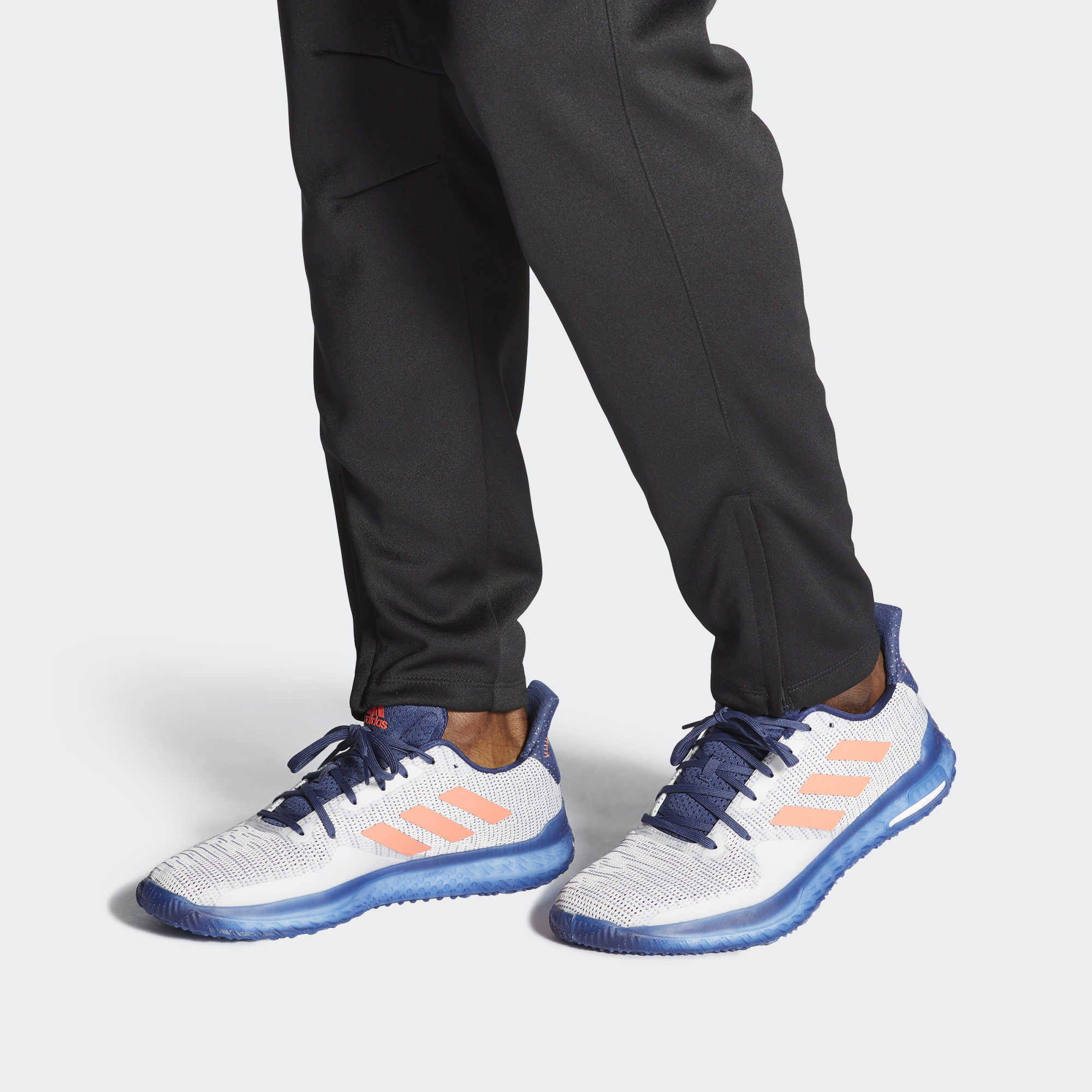 Sizing adidas FitBoost Trainer ''Grijs Signal Coral'' EE4582