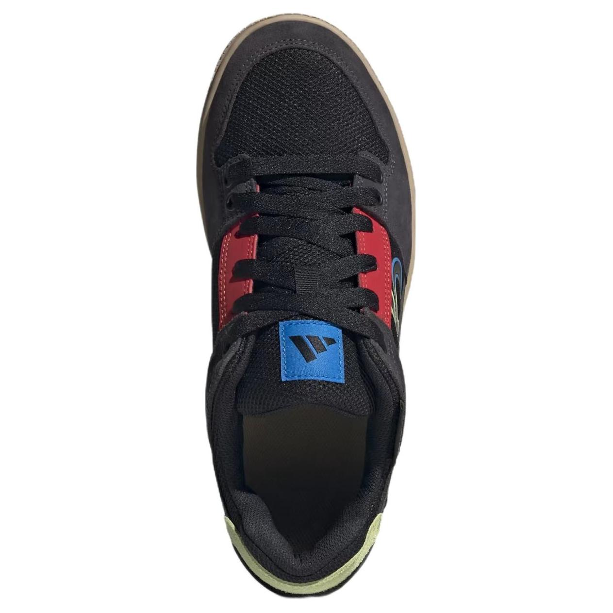 Lookbook adidas Five Ten Freerider 'Hitam Gradasi Gum' HP9937