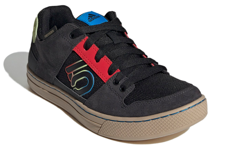 Lookbook adidas Five Ten Freerider ''Zwart Rood Lime'' GW5443