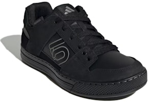 阿迪達斯 Five Ten Freerider Dlx 舒適 防滑 低幫 騎行鞋 男款 黑色 Lookbook 阿迪達斯 Five Ten Freerider Dlx 舒適 防滑 低幫 騎行鞋 男款 黑色