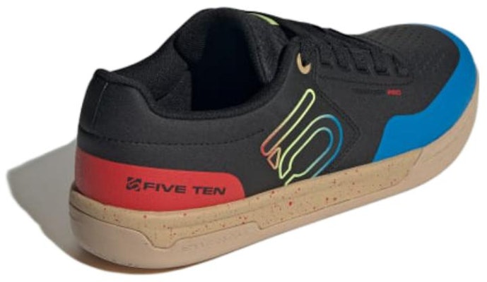 阿迪达斯 Five Ten REERIDER PRO 舒適 百搭 耐磨透氣 低幫 騎行鞋 男款 黑藍 Shop 阿迪达斯 Five Ten REERIDER PRO 舒適 百搭 耐磨透氣 低幫 騎行鞋 男款 黑藍