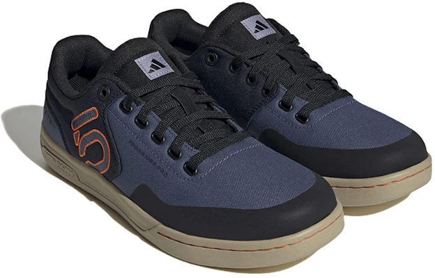 adidas Five Ten Freerider Pro ''Blau Schwarz'' HQ2111 Lookbook adidas Five Ten Freerider Pro ''Blau Schwarz'' HQ2111
