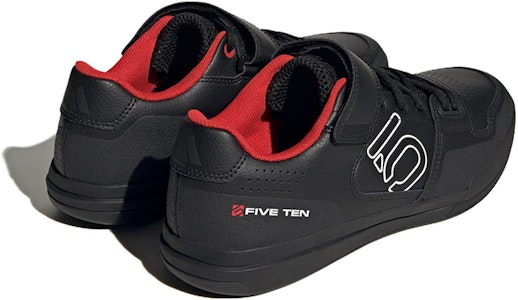 阿迪达斯五十度地狱猫 '黑色' IF5061 Shop 阿迪达斯五十度地狱猫 '黑色' IF5061