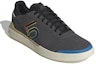 Lookbook adidas Five Ten Sleuth DLX 'Carbon Multi' Lelaki & Wanita Kasual. GY5127
