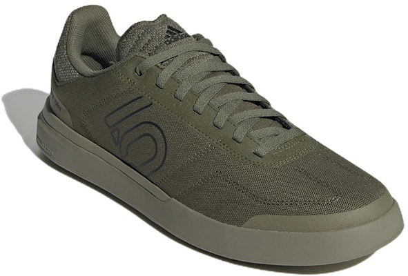 adidas Five Ten Sleuth DLX 'Focus Olive' dalam warna Olive GZ9866 Lookbook adidas Five Ten Sleuth DLX 'Focus Olive' dalam warna Olive GZ9866