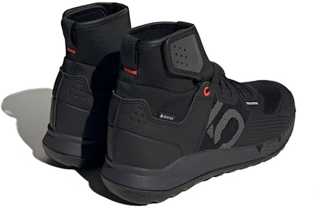 ファイブテン トレイルクロス GTX ブラックグレー IF4941 Shop ファイブテン トレイルクロス GTX ブラックグレー IF4941