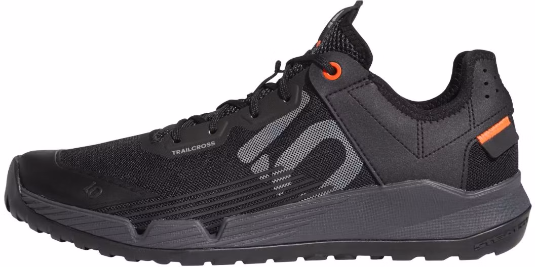 adidas-five-ten-trailcross-lt-core-black-ee-8889