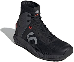 adidas Five Ten Trailcross Mid Pro 'Hitam Abu-abu' EF3010 Lookbook adidas Five Ten Trailcross Mid Pro 'Hitam Abu-abu' EF3010