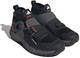 adidas Five Ten Trailcross Pro Clip-In Abu Inti Hitam Merah HP9935 Lookbook adidas Five Ten Trailcross Pro Clip-In Abu Inti Hitam Merah HP9935