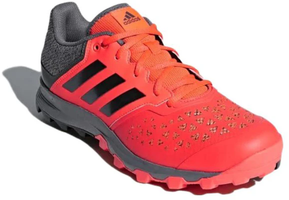 adidas Flexcloud ''Rood'' AC8784 Lookbook adidas Flexcloud ''Rood'' AC8784