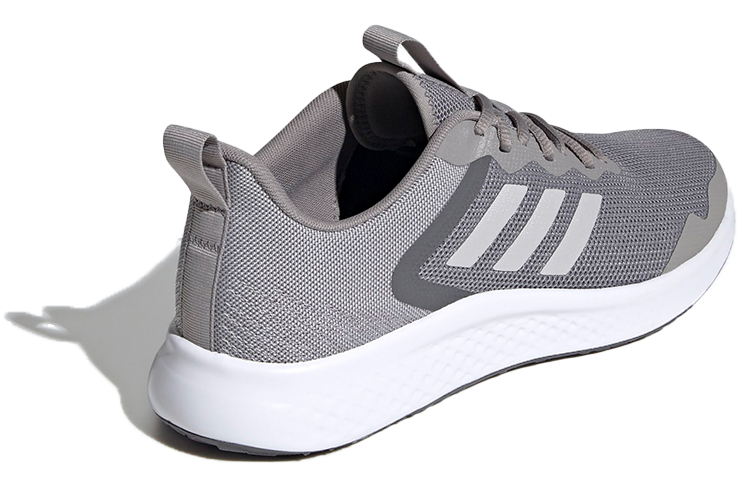 Shop adidas Fluidstreet Schuhe ''Taubengrau'' FW1702