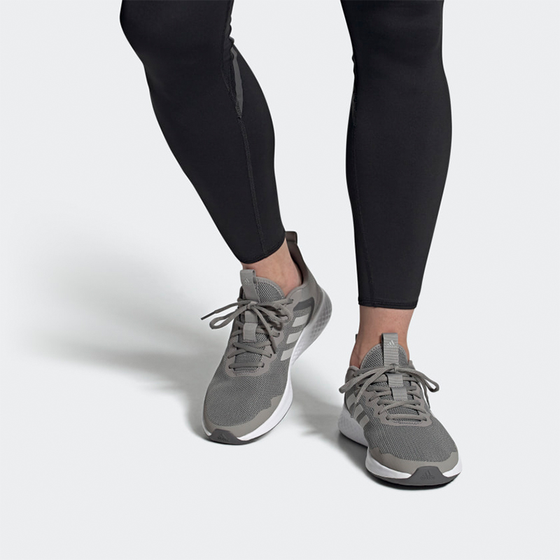 Sizing adidas Fluidstreet Schuhe ''Taubengrau'' FW1702